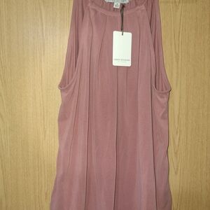 Green Envelope Women's Pink Sleeveless Top